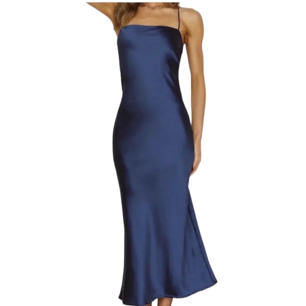 House Of Harlow NWT Satin Dress Midi